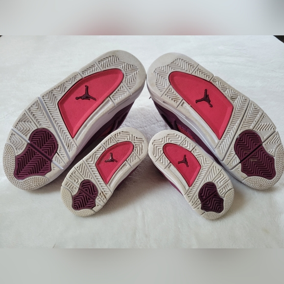 Jordans Retro 4 Valentine 2019 Special Edition - Picture 2 of 6